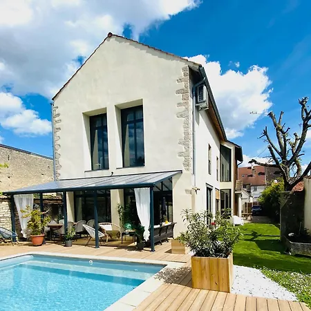 Bed & Breakfast La Maison Cachee