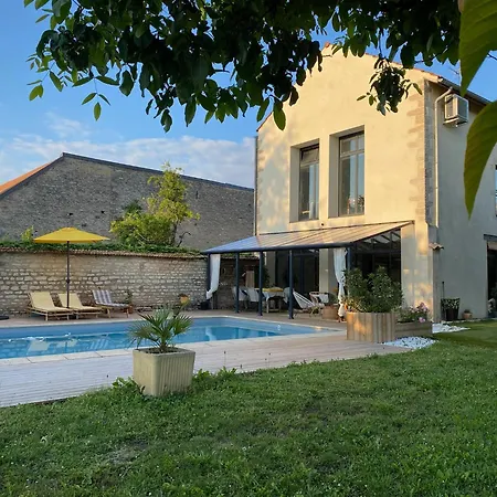 La Maison Cachee Bed & Breakfast Beaune (Cote d'Or)